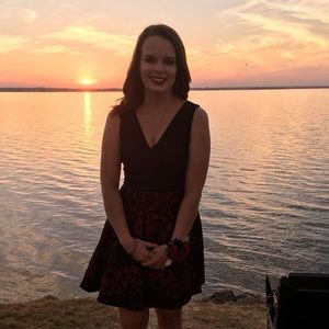 Meet your Posher, Carly